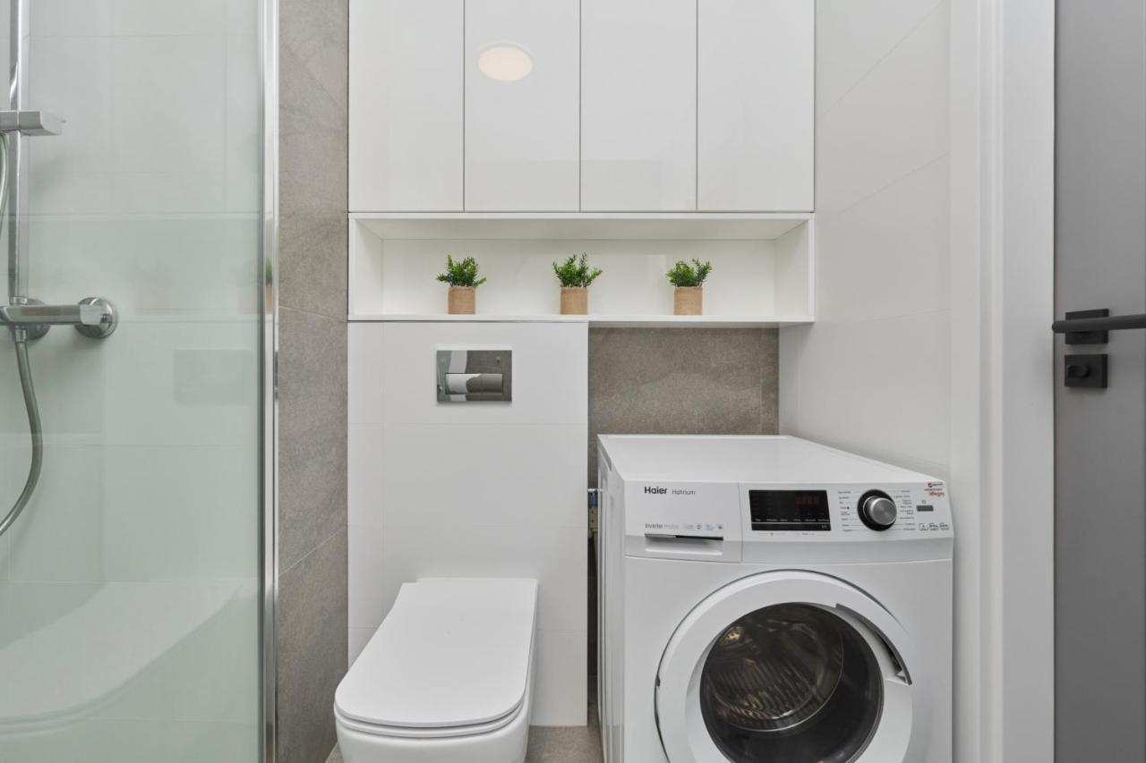 Apartment Gwiazdzista By The Sky Tower In By Renters Breslau
