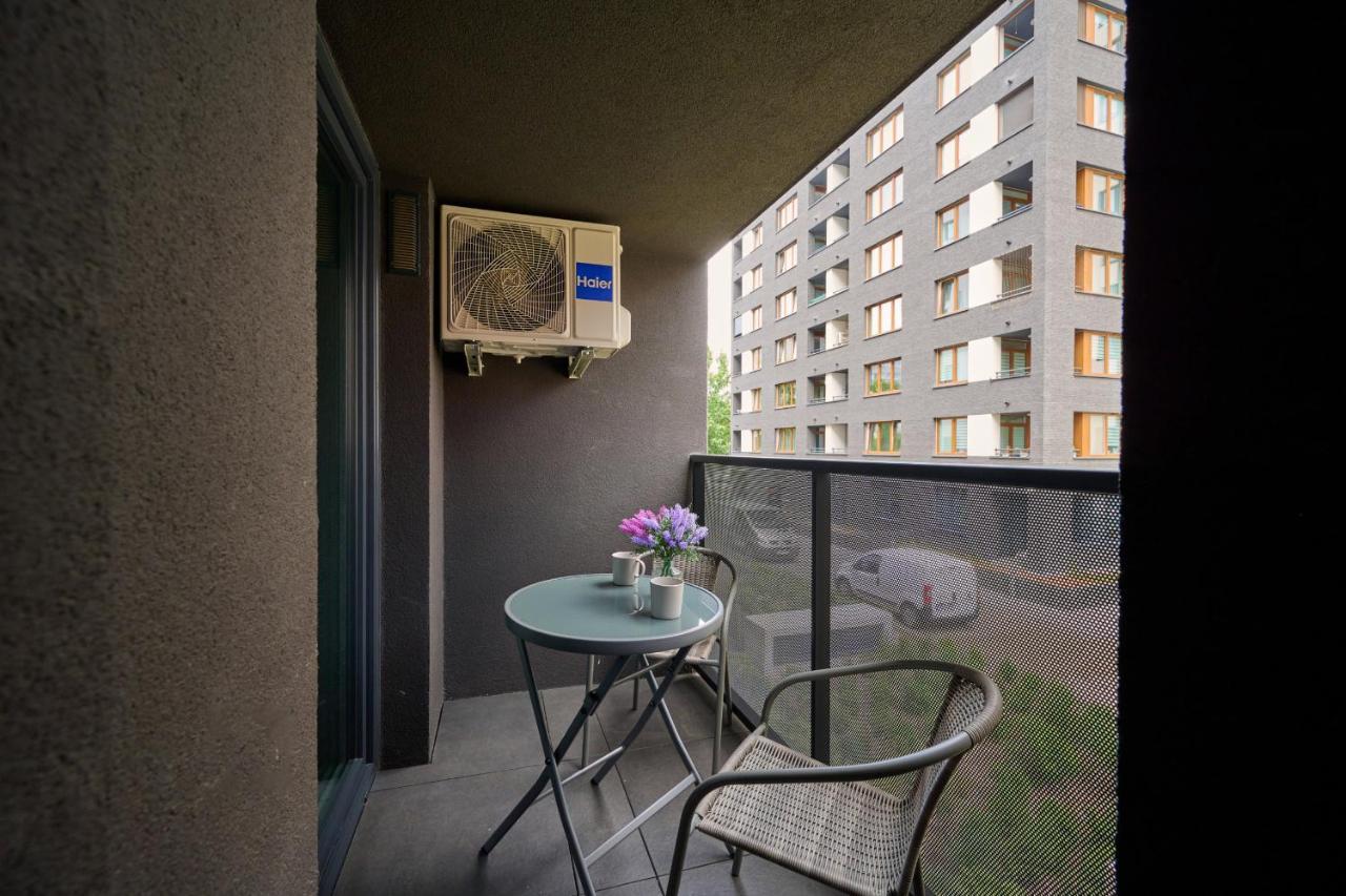 Apartment Gwiazdzista By The Sky Tower In By Renters
