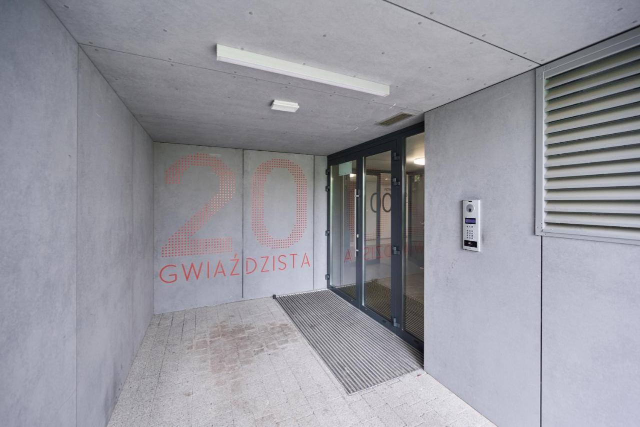 Gwiazdzista By The Sky Tower In By Renters * Breslau